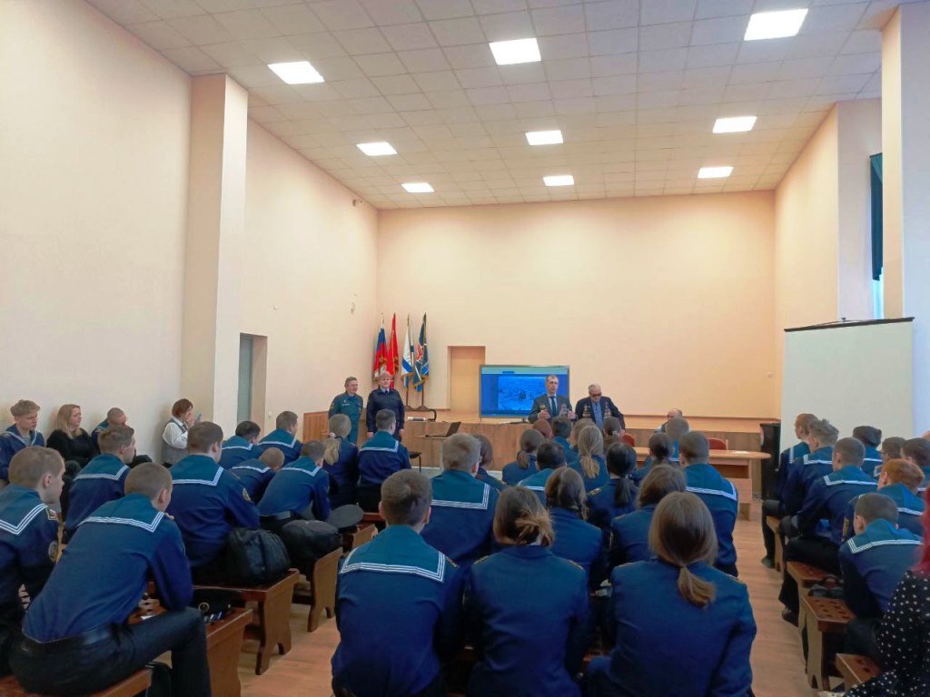Чернобыльская трагедия: Уроки мужества и самопожертвования
