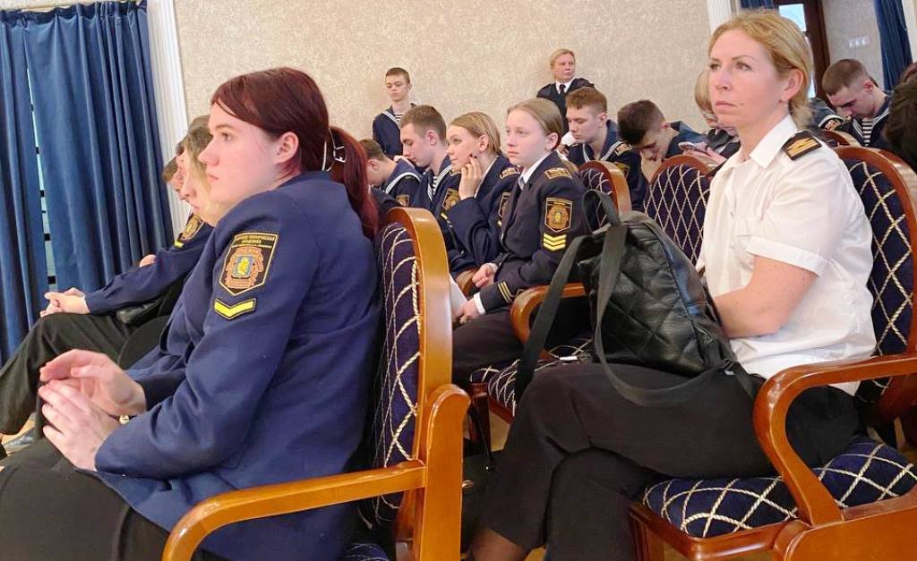 «Никто не забыт, ничто не забыто»: в Морской технической академии прошёл конкурс чтецов
