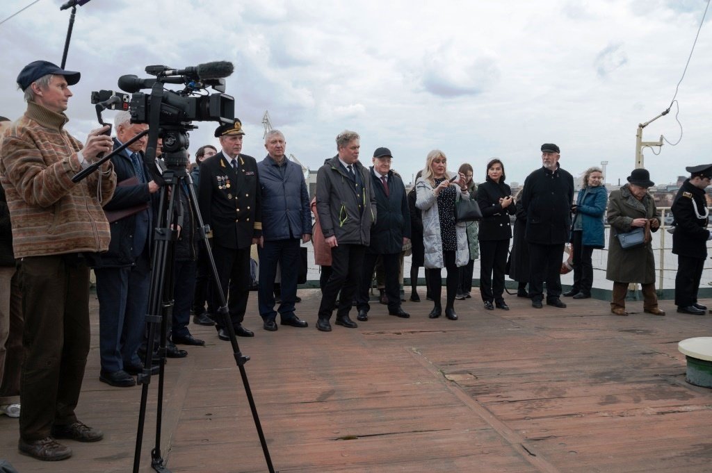 «Красину» – 108! «Красину» – 108!