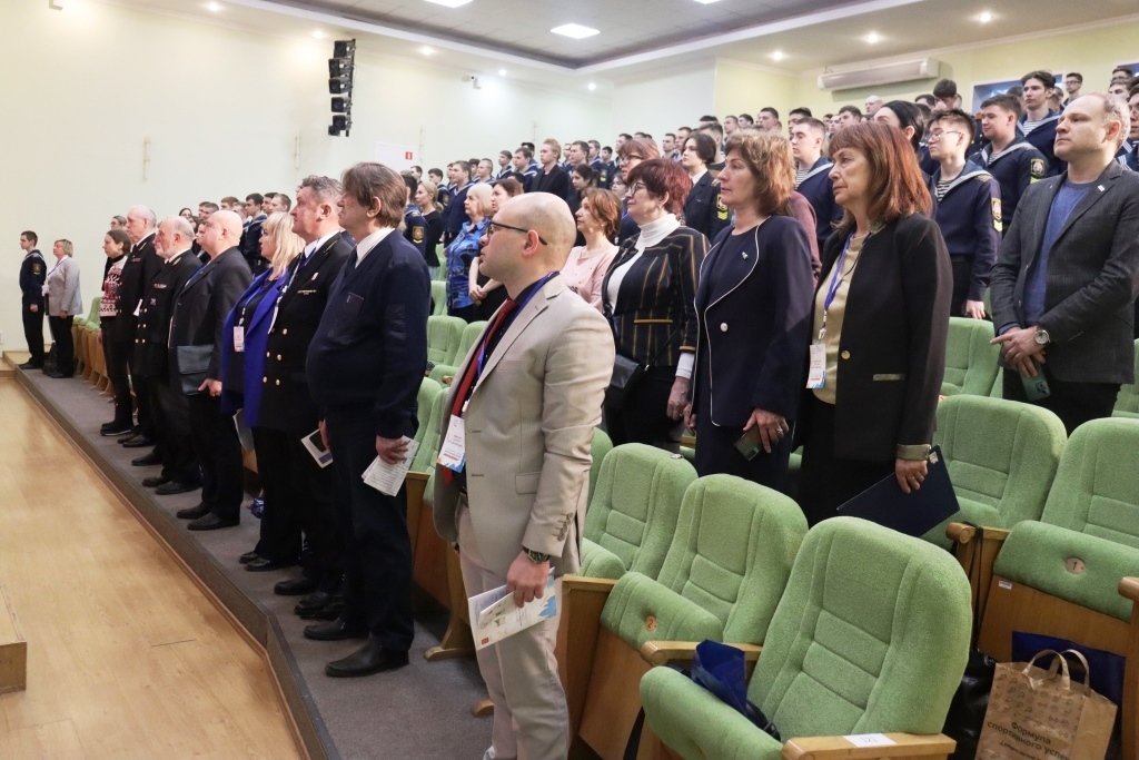XV Петербургский форум: секция о школьных музеях военно-морской направленности в Морской технической академии XV Петербургский форум: секция о школьных музеях военно-морской направленности в Морской технической академии
