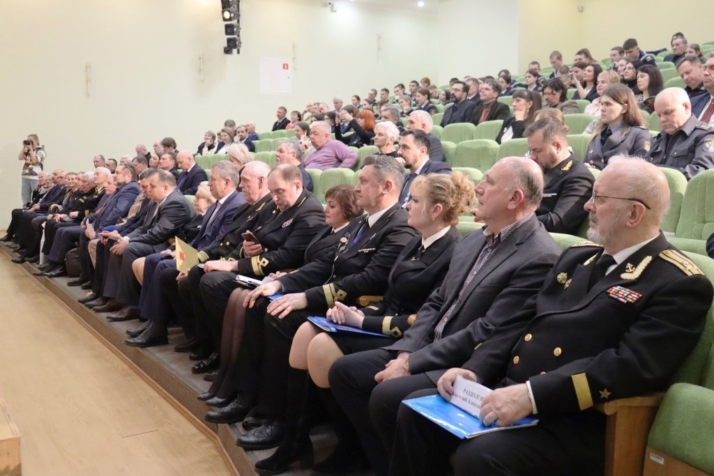 Морские традиции в патриотическом воспитании молодёжи Морские традиции в патриотическом воспитании молодёжи
