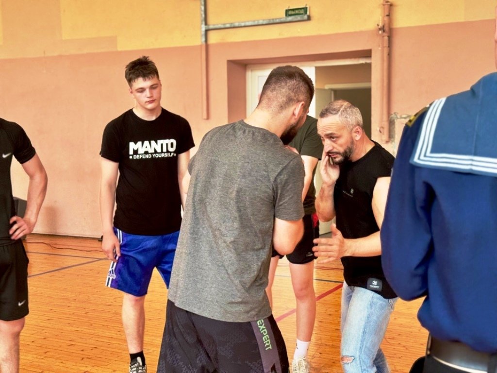 Уроки бокса от чемпиона