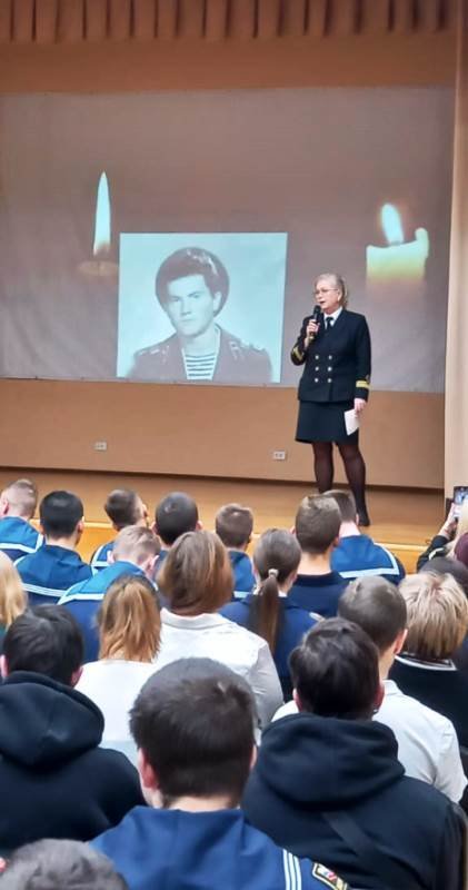 Памяти Афганцев посвящается Памяти Афганцев посвящается