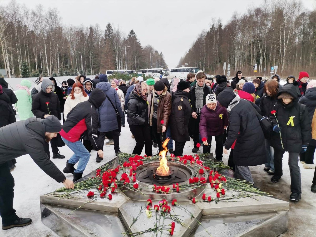 Экскурсия по «Дороге жизни» Экскурсия по «Дороге жизни»