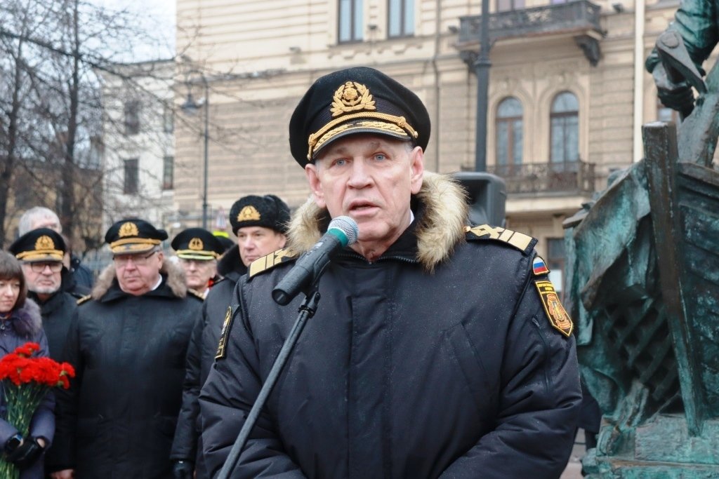 Почести Петру-плотнику Почести Петру-плотнику