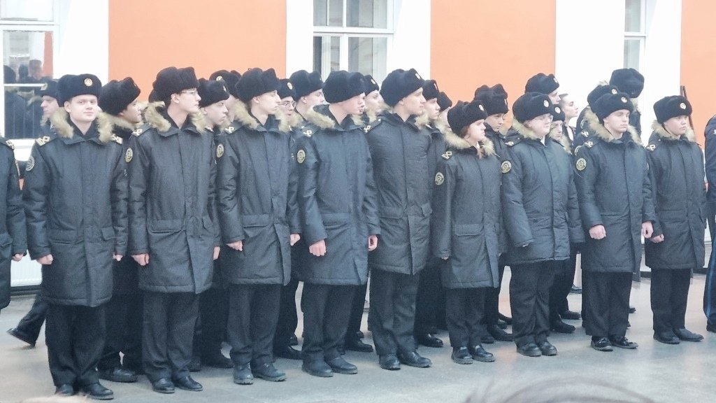 Полуденный выстрел в честь героев