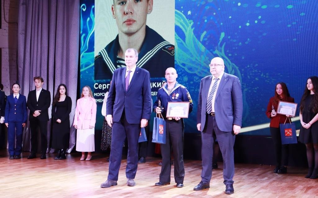 Курсанты МТА стали лауреатами конкурса «Студент года» Курсанты МТА стали лауреатами конкурса «Студент года»