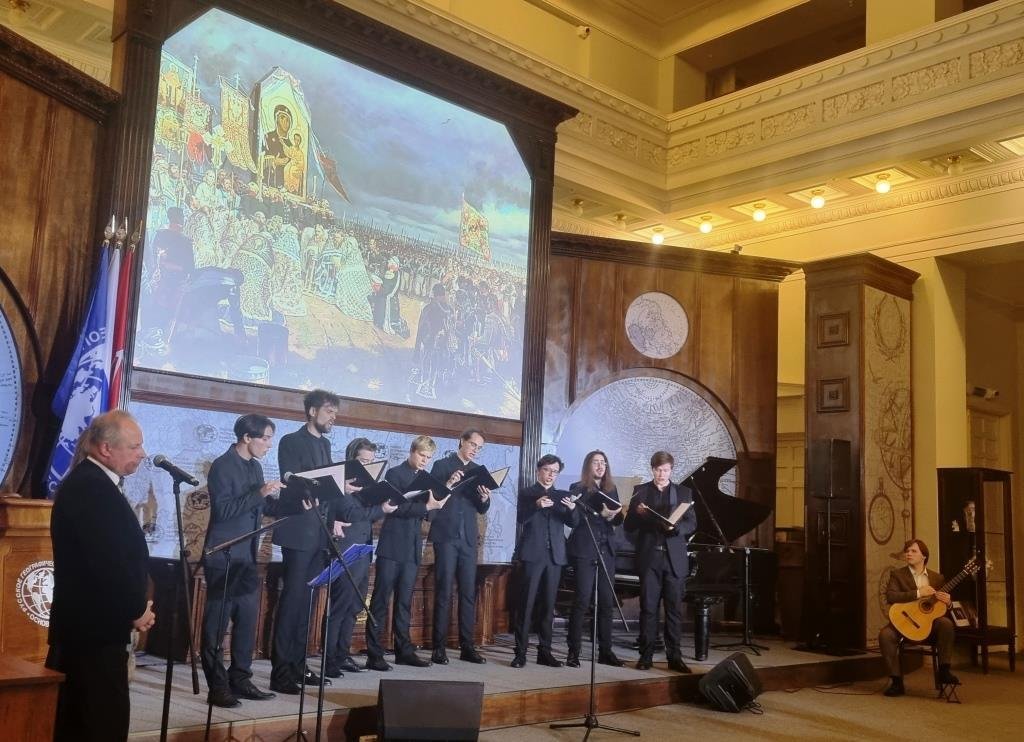 Зовёт к Отечеству любовь Зовёт к Отечеству любовь