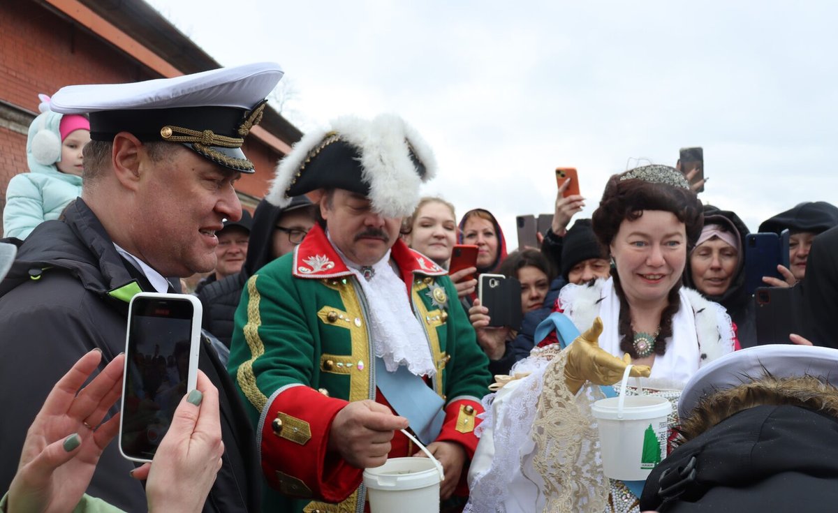 Санкт-Петербургский Праздник корюшки Санкт-Петербургский Праздник корюшки