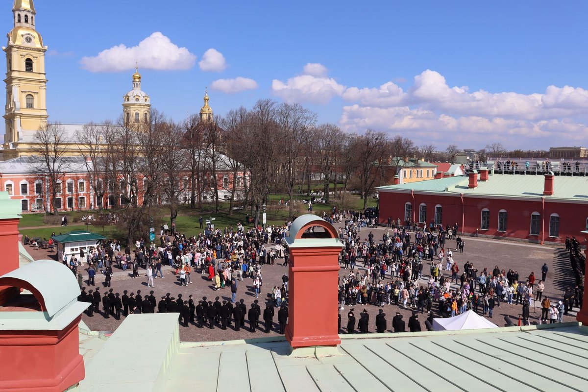 Начало навигации и открытие туристического сезона в Петербурге Начало навигации и открытие туристического сезона в Петербурге