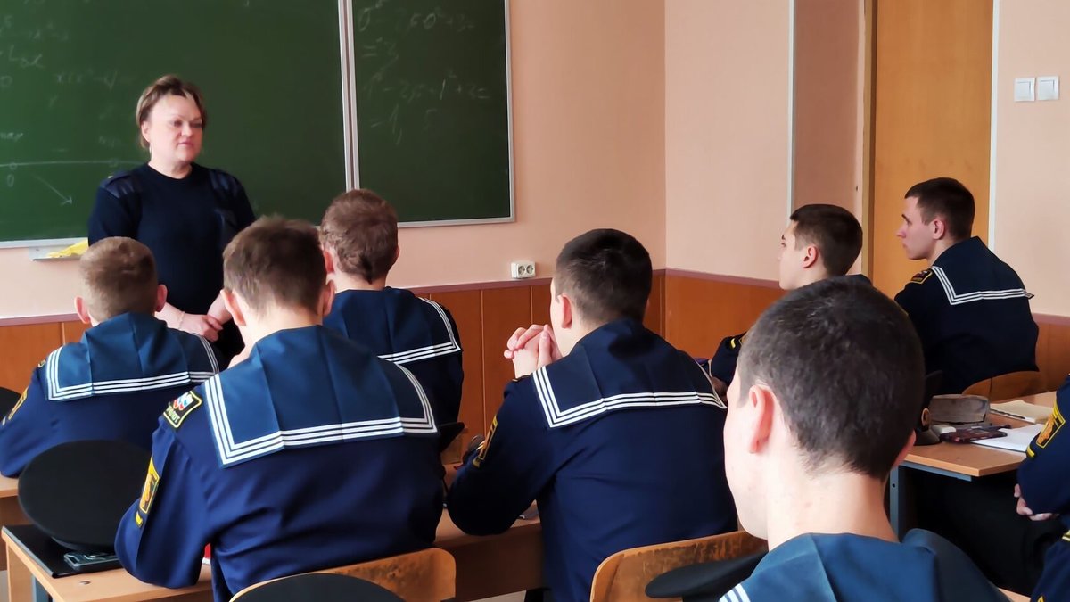 У сенявинцев прошли профилактические беседы У сенявинцев прошли профилактические беседы