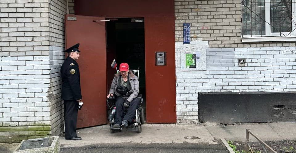 Волонтер спешит на помощь Волонтер спешит на помощь