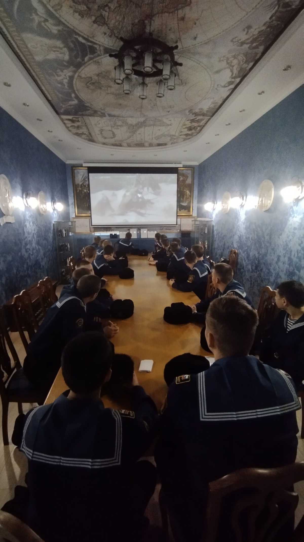 Кинолекторий «Хроники войны» Кинолекторий «Хроники войны»