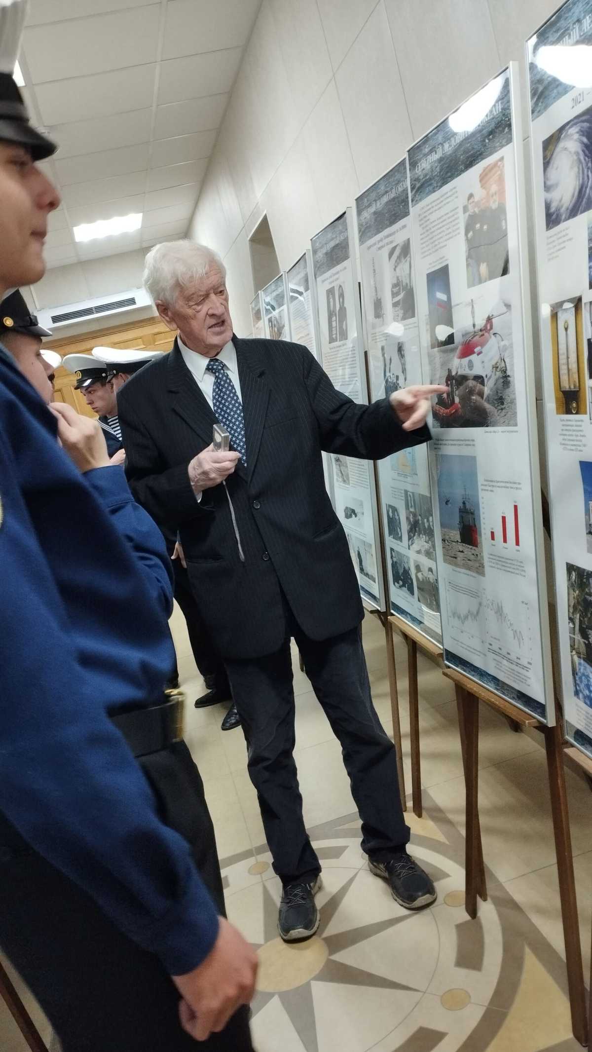 Встреча курсантов с представителями Метеорологического музея